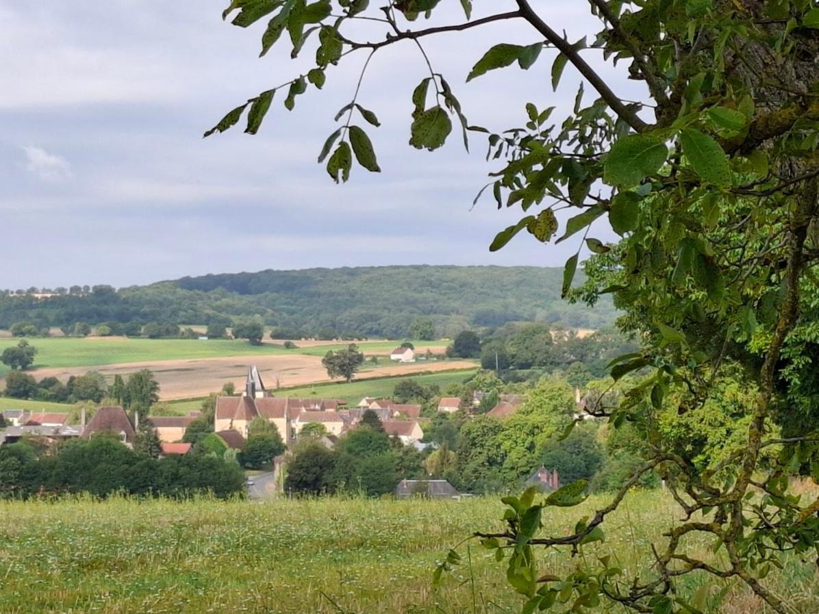 Chambres D'Hotes Les Frerots Lurcy-le-Bourg Esterno foto