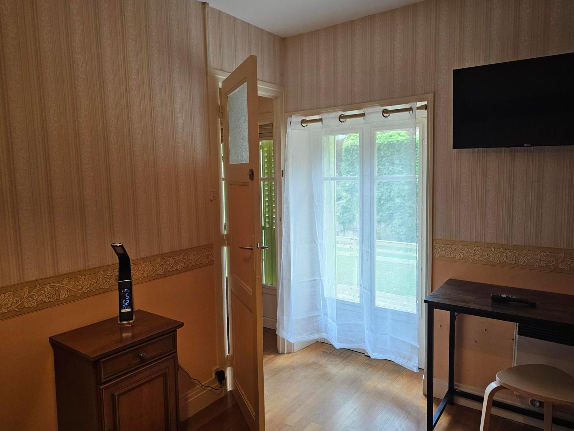 Chambres D'Hotes Les Frerots Lurcy-le-Bourg Esterno foto
