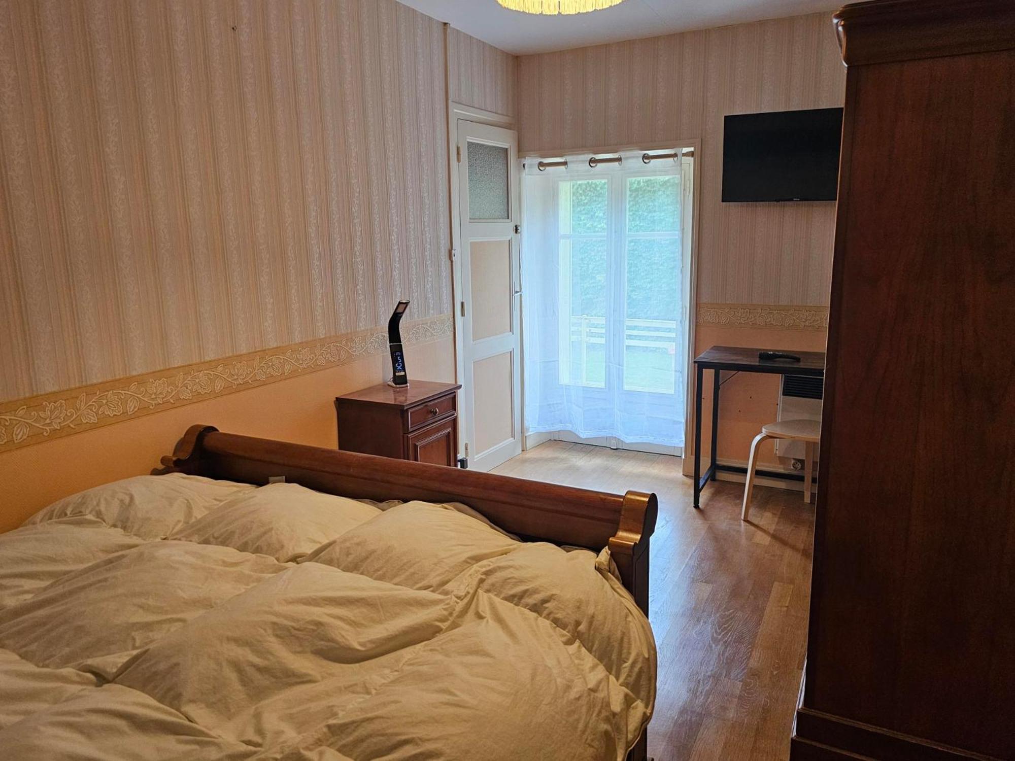 Chambres D'Hotes Les Frerots Lurcy-le-Bourg Esterno foto